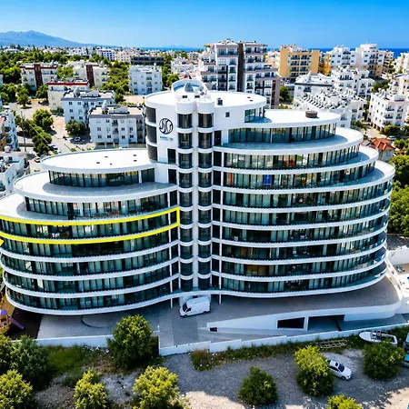 Apartamento Wonderful 2 Bed Flat 2 Bathrooms 2 Dining Balconies Private Parking Swimming Pool City Central Kyrenia Walking Distance To Duenya Ivf & Grand Opera Casino Cirénia